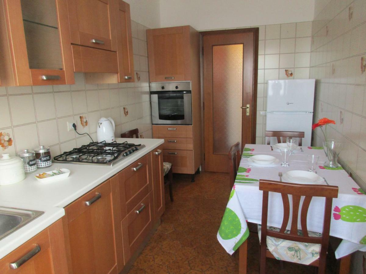 Red Rose Appartement Stresa Buitenkant foto